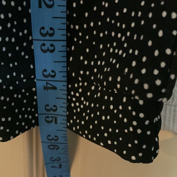 ๐ ONE BY CHAPTER ONE- BLACK AND WHITE POLKADOTS PANTS (M) ๐ - Picture 2 of 9